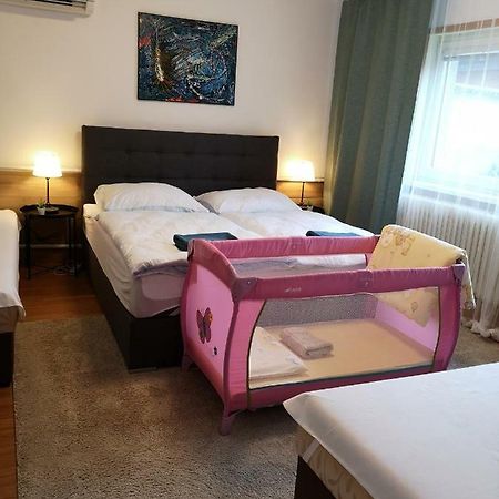Apartmany Centro & Jacuzzi Piest'any Dış mekan fotoğraf