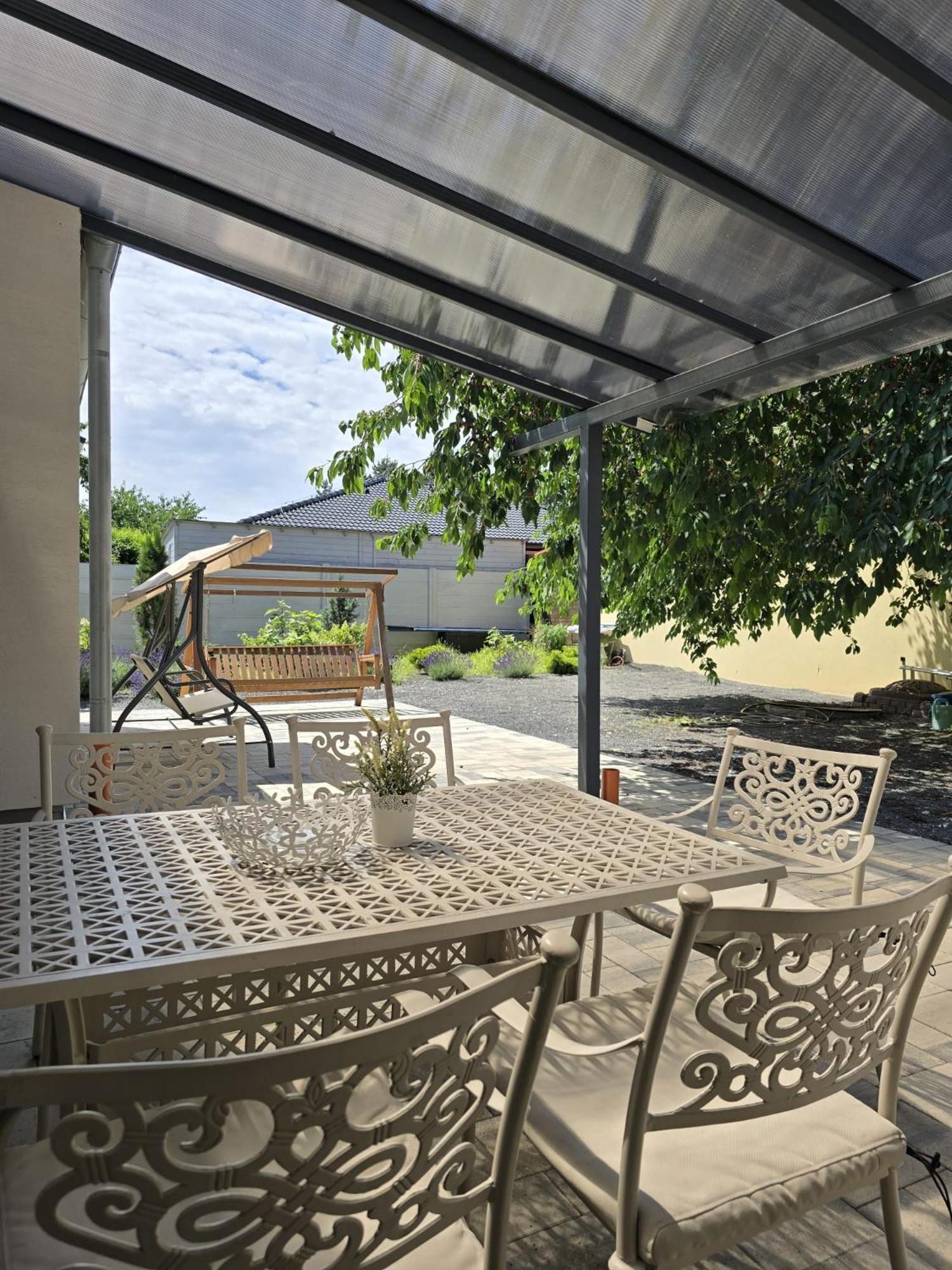 Apartmany Centro & Jacuzzi Piest'any Dış mekan fotoğraf