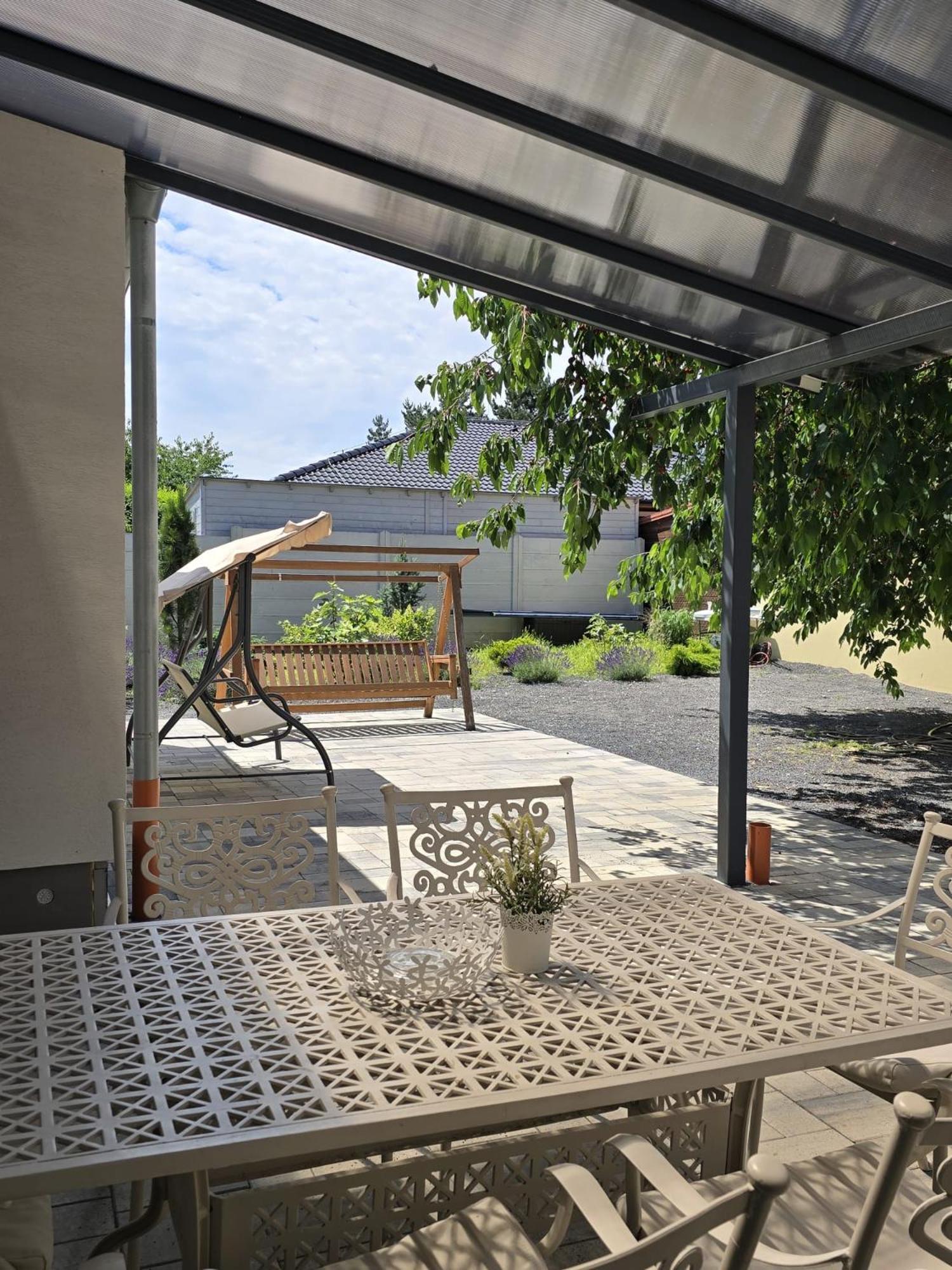 Apartmany Centro & Jacuzzi Piest'any Dış mekan fotoğraf