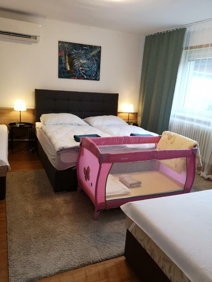 Apartmany Centro & Jacuzzi Piest'any Dış mekan fotoğraf